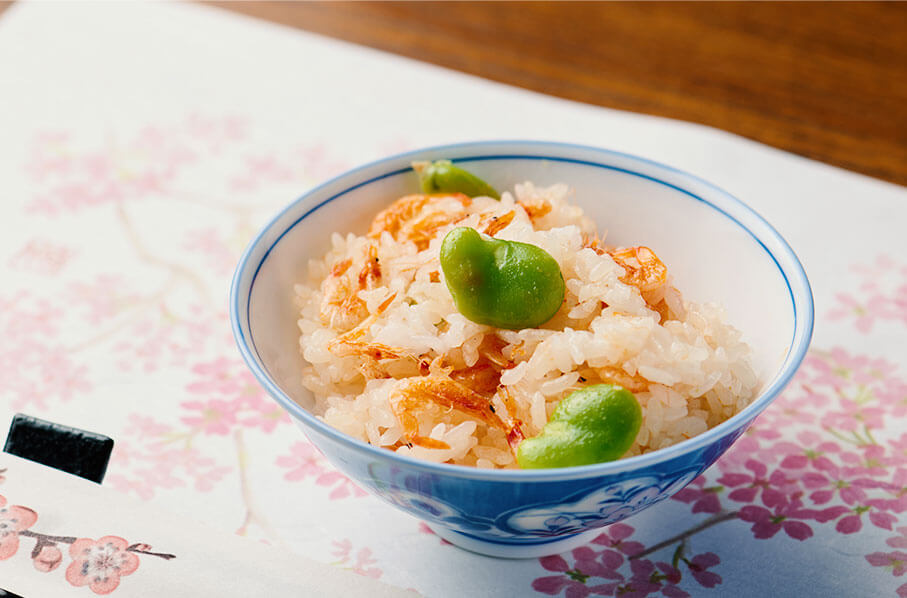 季節の土鍋ご飯